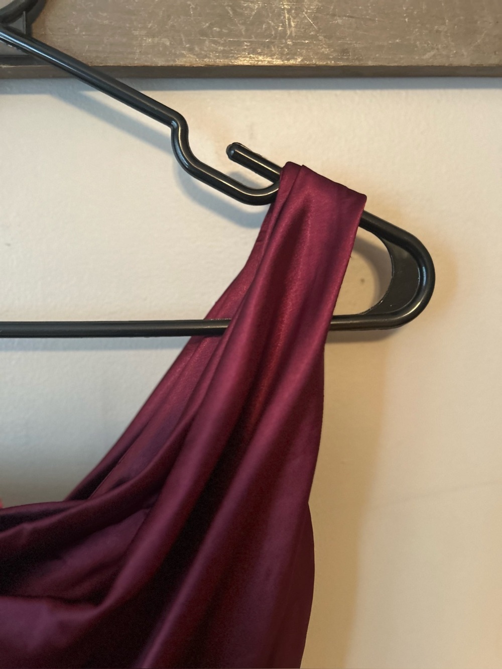 Le Château ruched dress - Picture 5 of 13